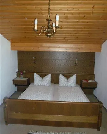 Konukevi Holzmann 3*