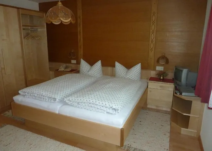 Πανσιόν Holzmann 3*